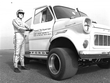Ford Transit &ndash; 60 lat i 60 niezwykłych fakt&oacute;w